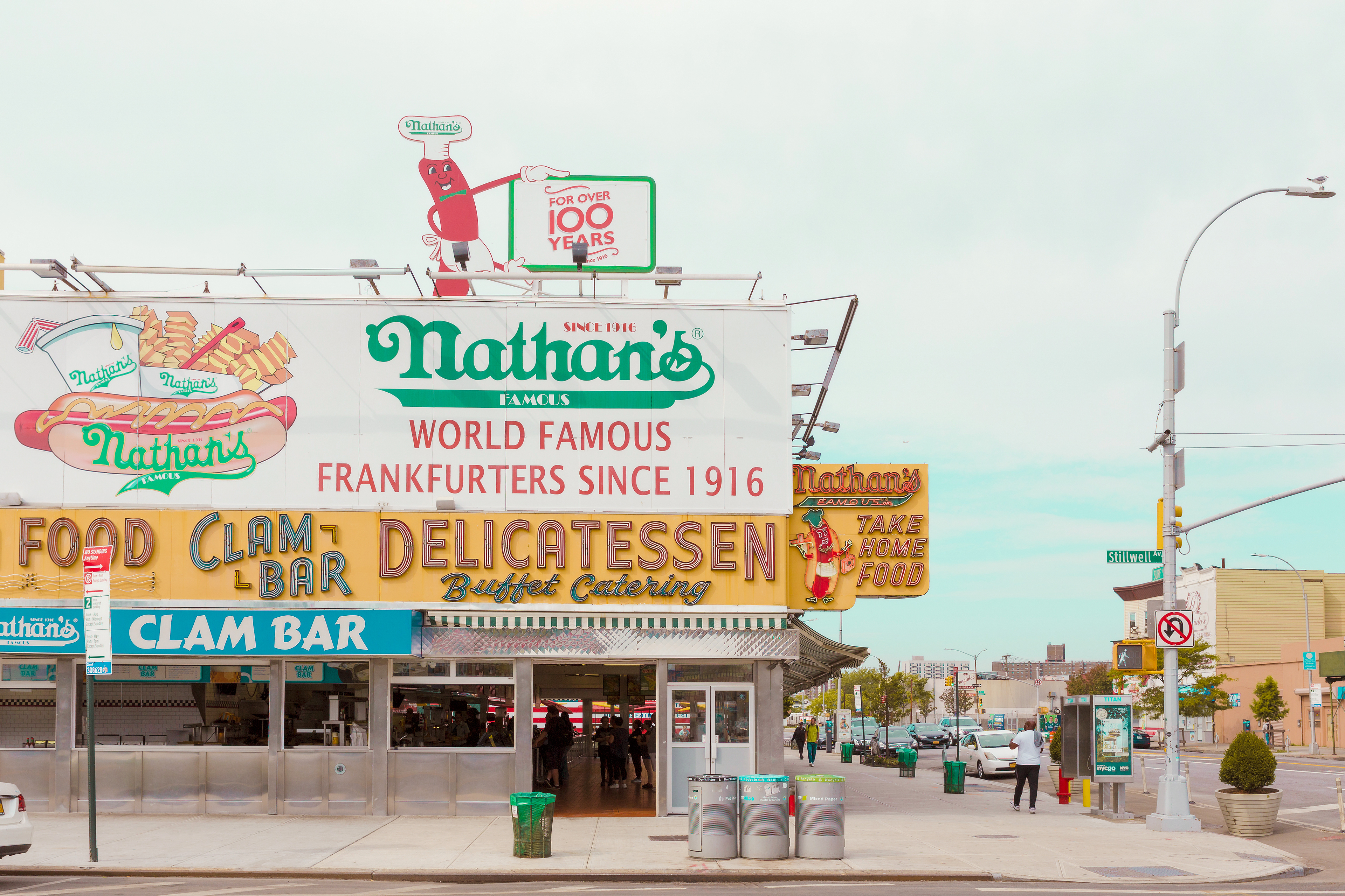 fubiz-salvador-cueva-coney-island-photography-04