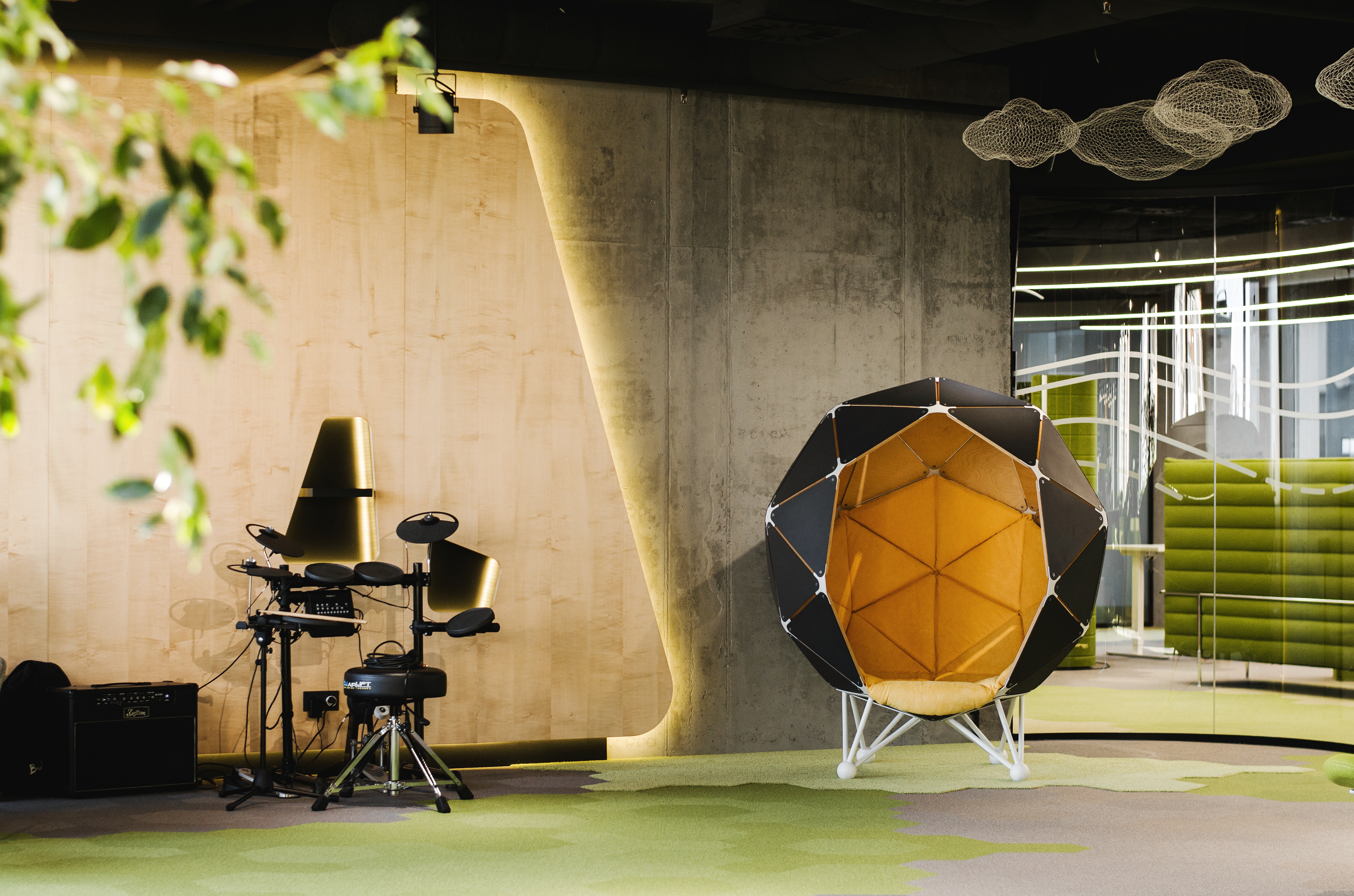 fubiz-the-planet-chair-design-furniture-03