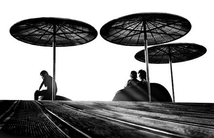 Amazing Black and White Images of the Metropolis