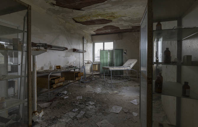 Haunting Images of Abandoned Medical Centres