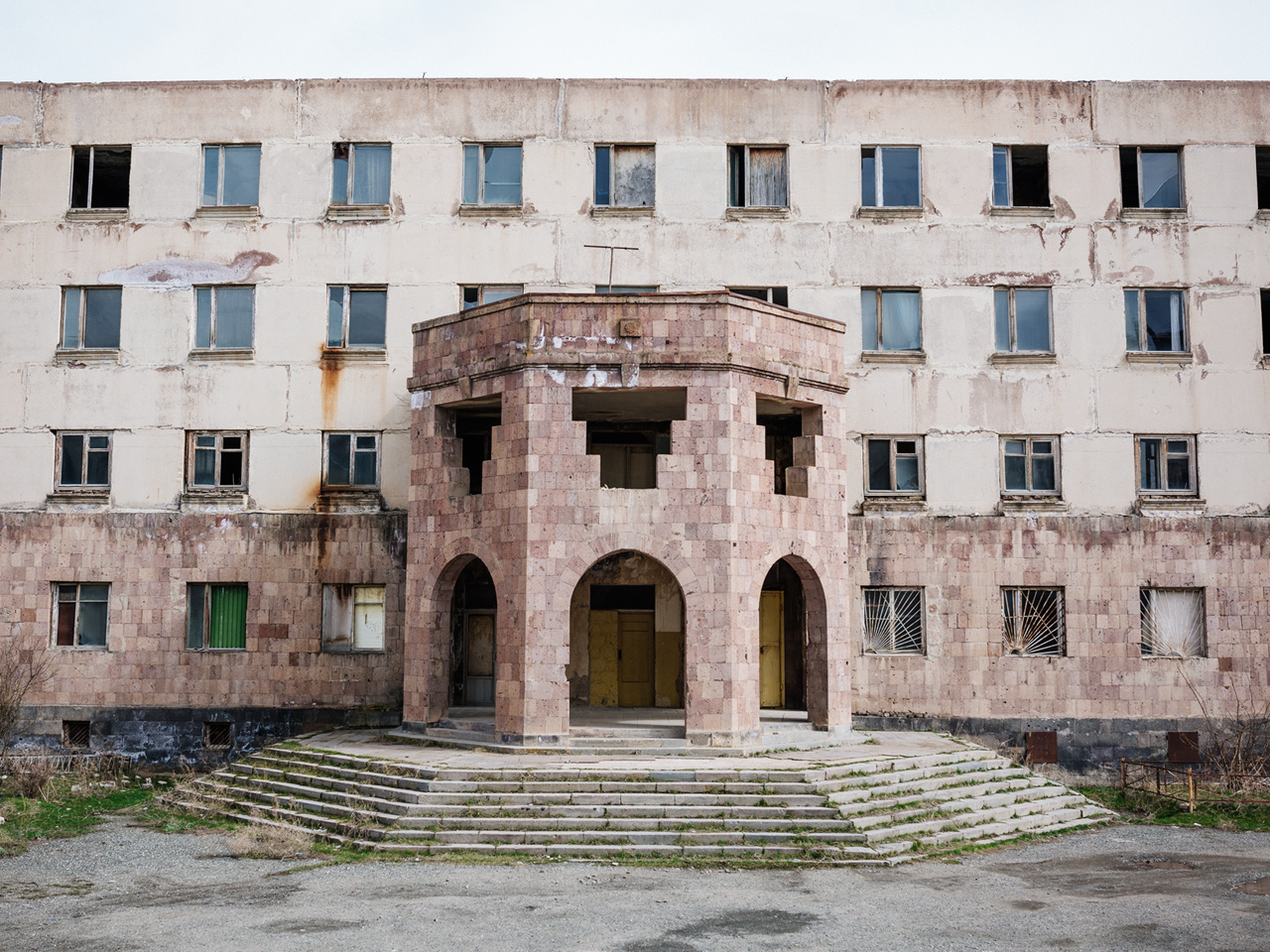 fubiz-martin-holik-armenia-photography-15