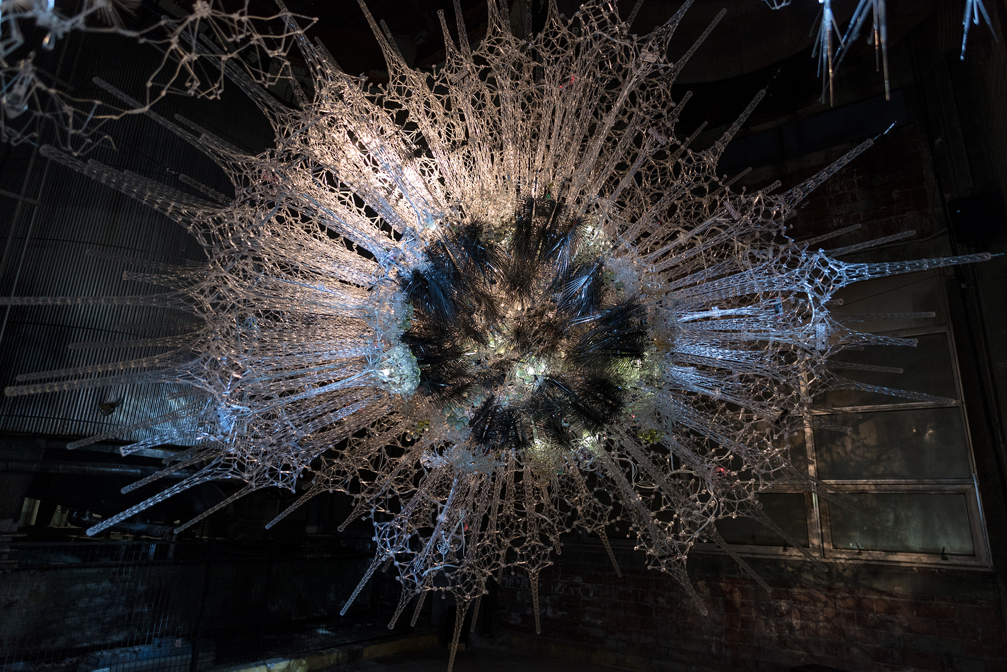 fubiz-philip-beesley-installation-09