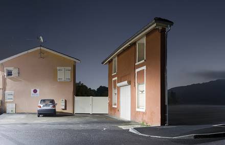 Intriguing Lonely Facades Photographies