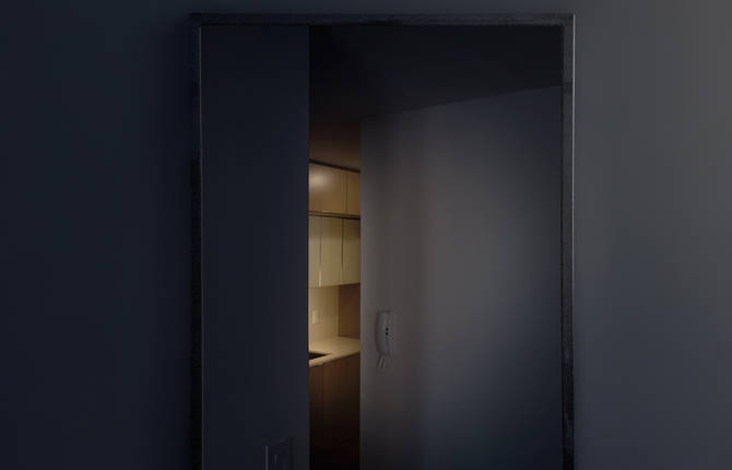 Intriguing Empty Mirror Selfies