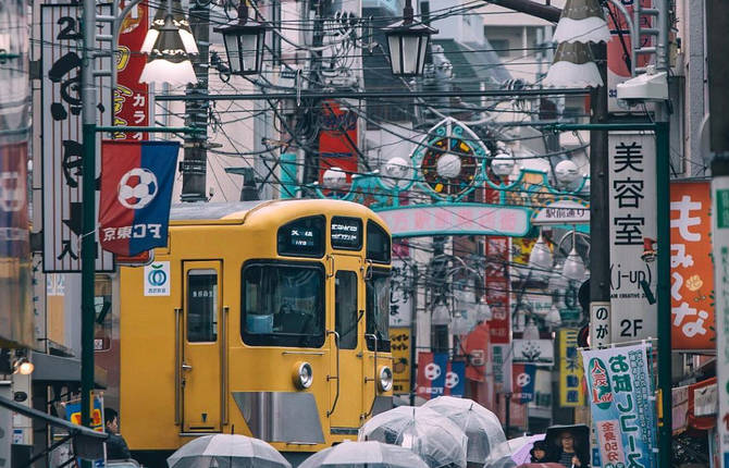 Breathtaking Urban Tokyo Scenes