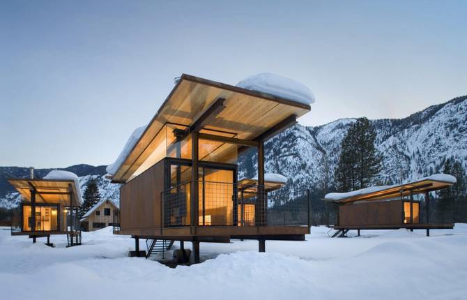 The Rolling Huts of Methow Valley, Washington