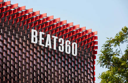 A 3D Facade Of 7,553 Tiles by CA Plan