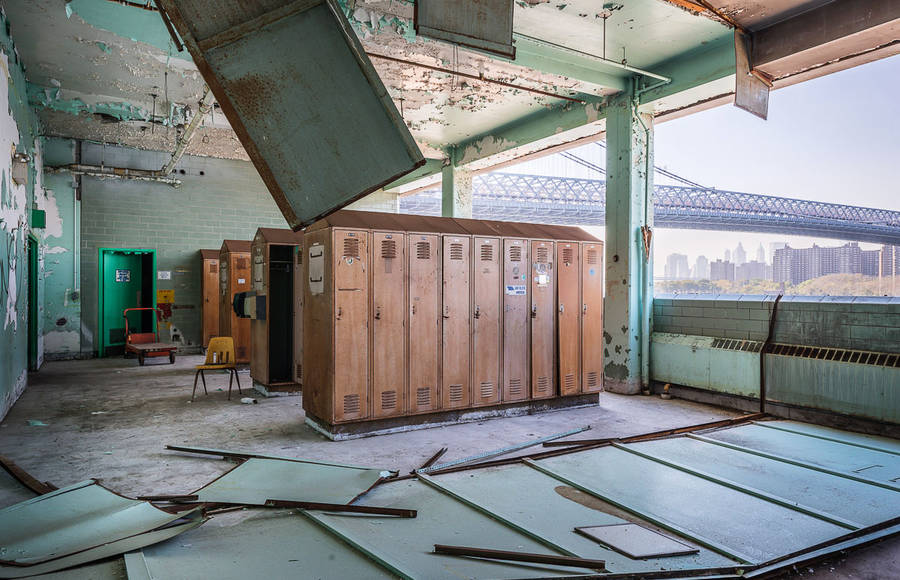 Amazing Shots of Brooklyn’s Iconic Domino Sugar Refinery