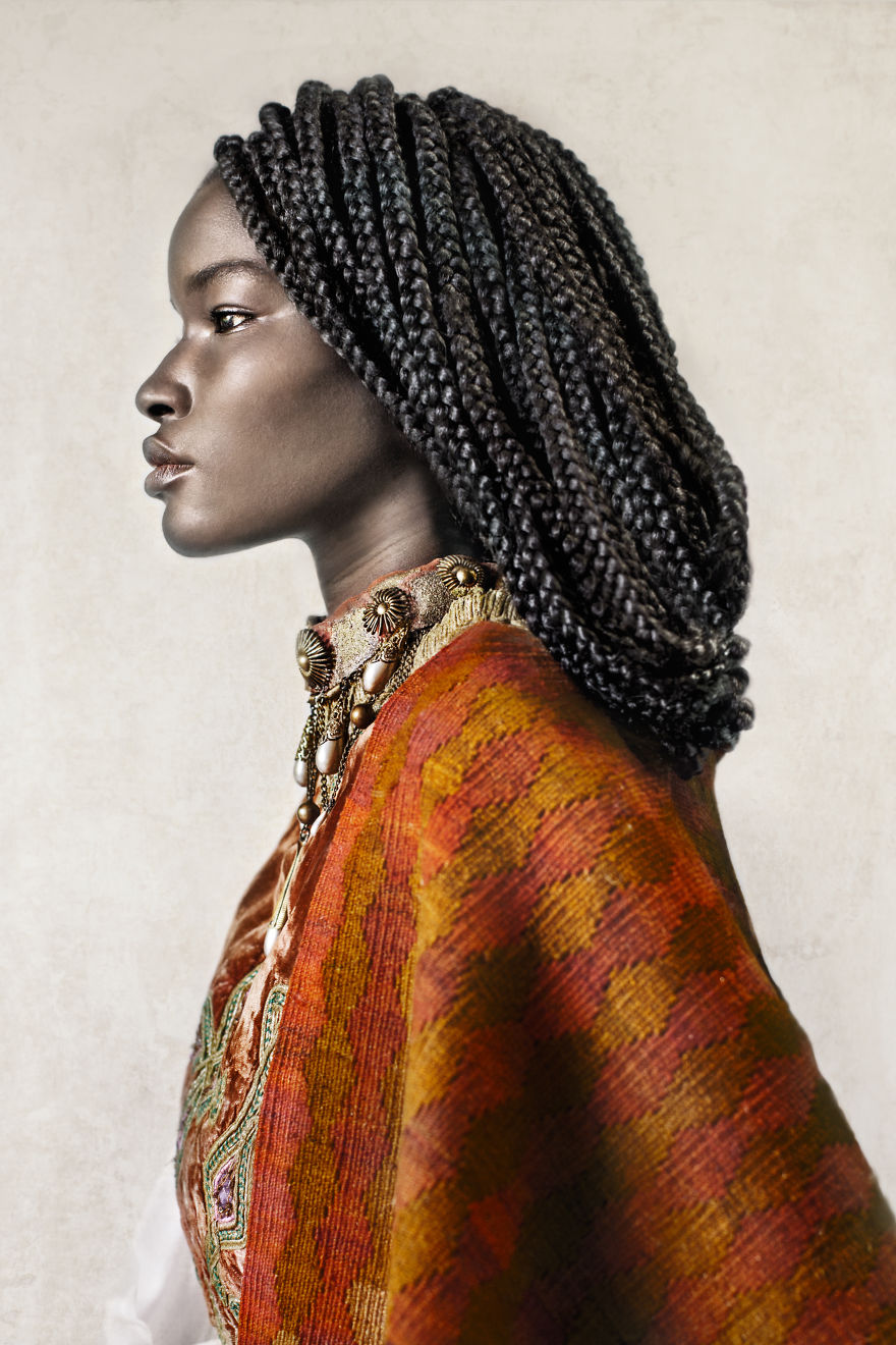 fubiz-dagmar-van-weeghel-diaspora-02