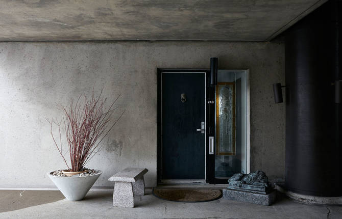 A Look at Montreal’s Iconic Housing Complex Habitat 67