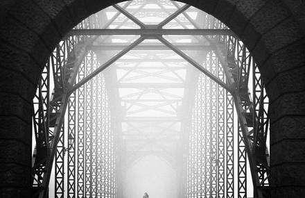 Wonderful High-Contrast Urban Photography