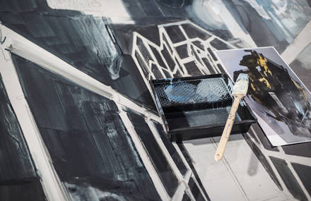 Hyperealistic Anamorphic Art for New Canal + TV Show