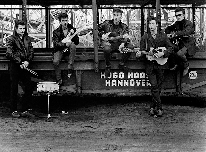 Astrid_Kirchherr_The_Beatles_Fairground_1960_LR-beatles