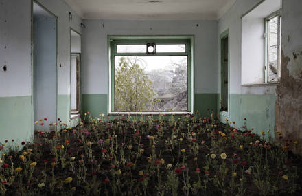 Poetic Photographs of Abandoned Homes in Iran