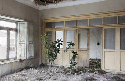 Poetic Photographs of Abandoned Homes in Iran