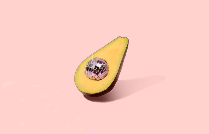 Pastel Colours, Fruits & Disco Balls on a Funny Instagram Account