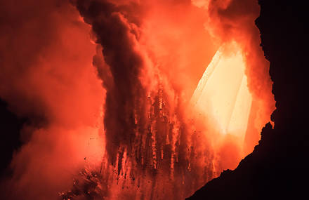 Magnificent Images of Spewing Lava in Hawaii