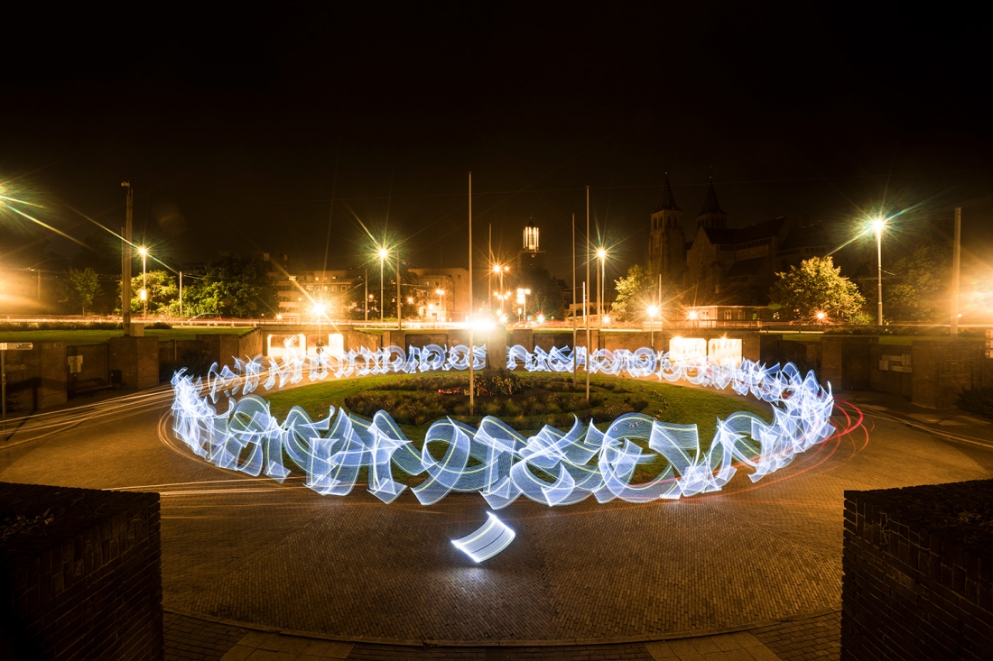 fubiz-said-dokins-light-installations-05