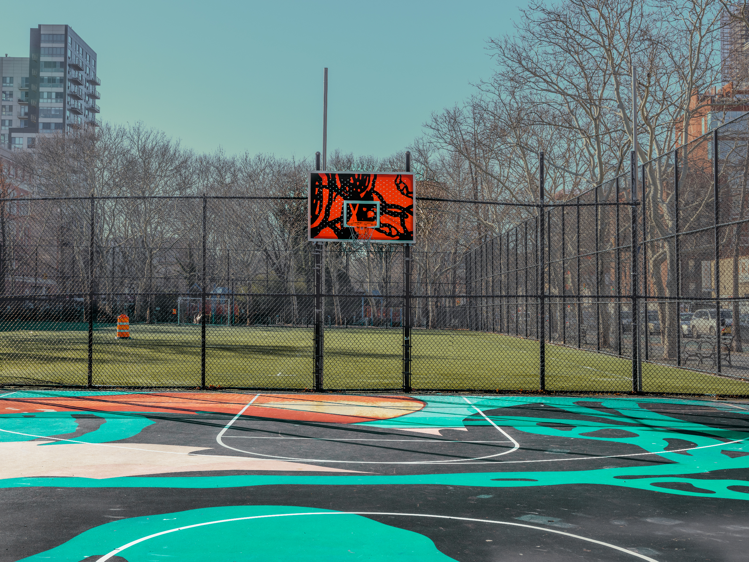 ludwig-favre-ny-basketball-courts-07