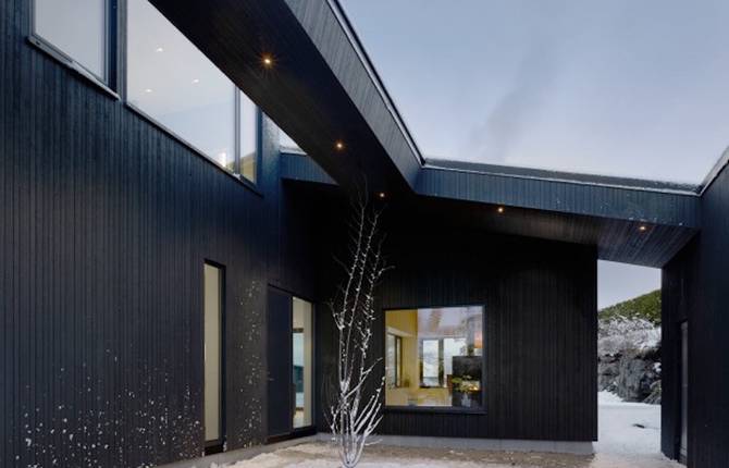 Modern Swedish House by Bornstein Lyckefors Arkitekter