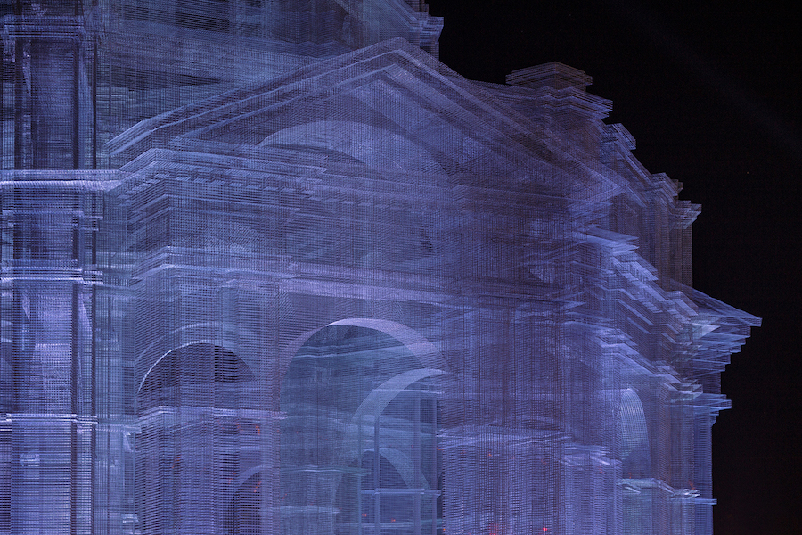 Edoardo Tresoldi by night