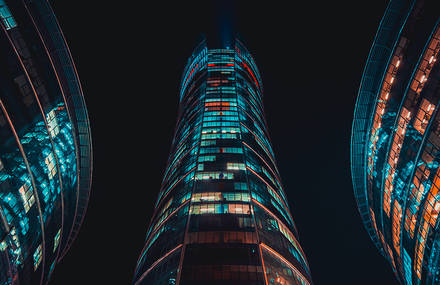 Dynamic Images of Warsaw at Night