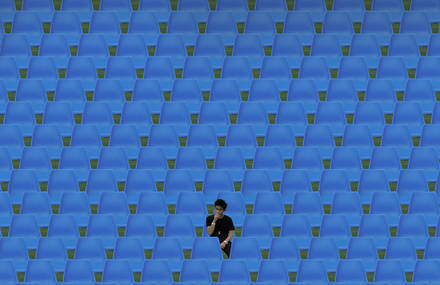 Hypnotic Minimalist Photo