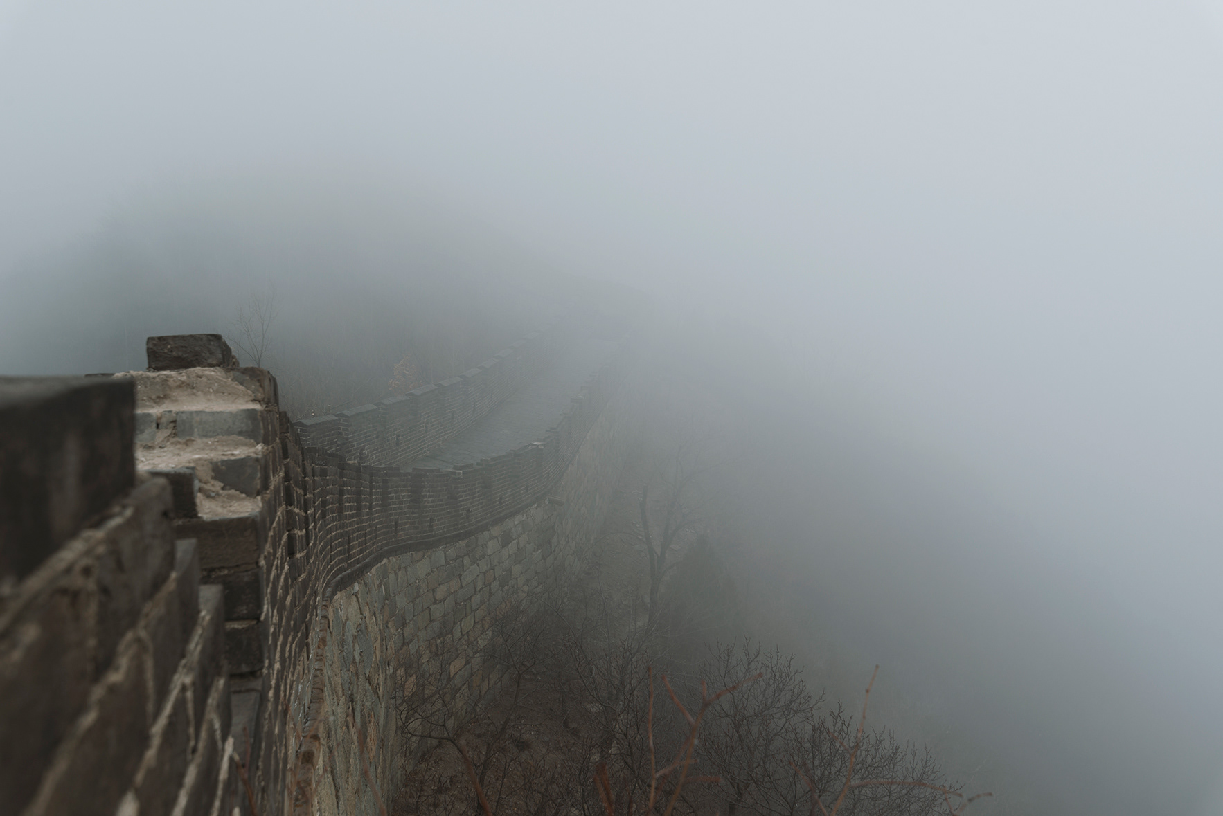 andres-gallardo-great-wall-01