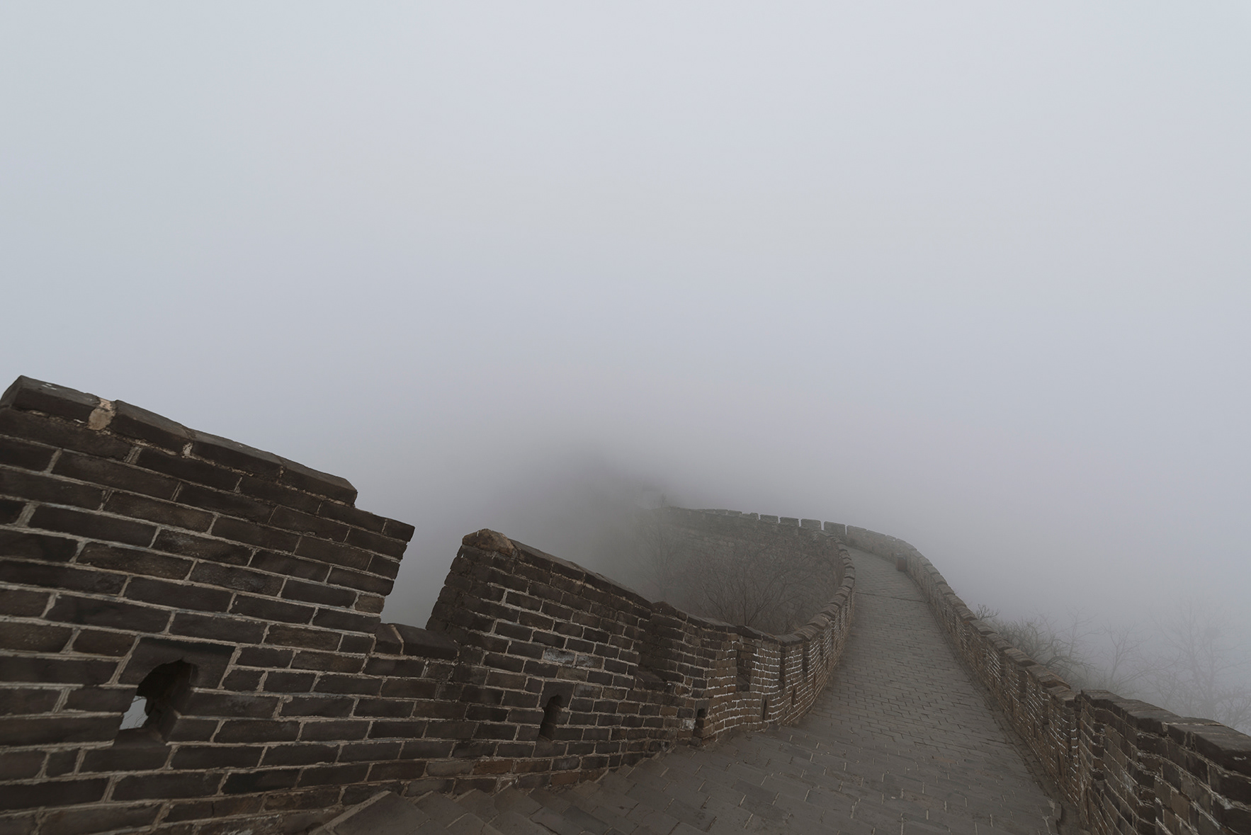 andres-gallardo-great-wall-07