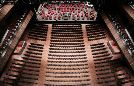 Marvelous Architecture of the Salle Pleyel in Paris