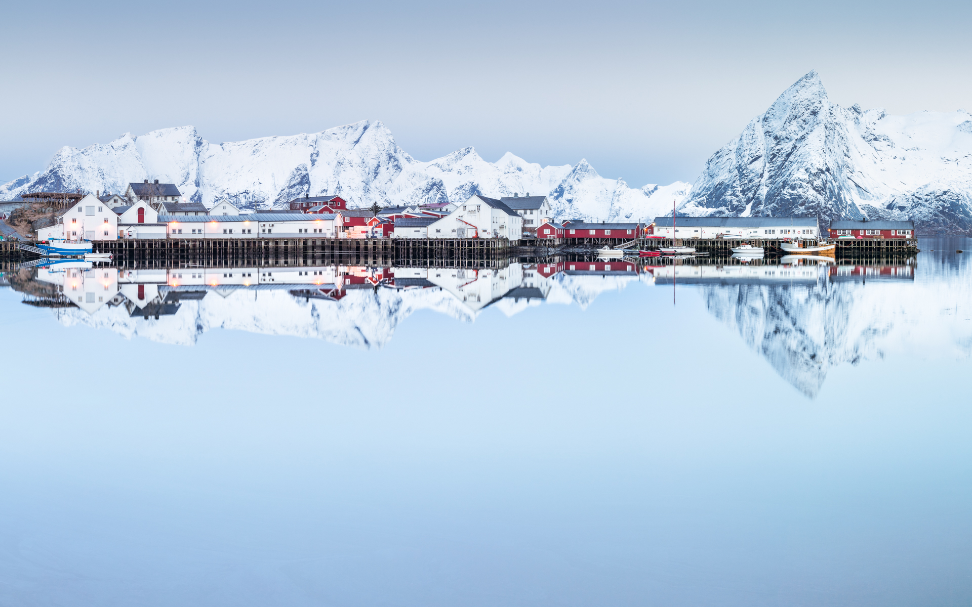 Still morning, Hamnøya