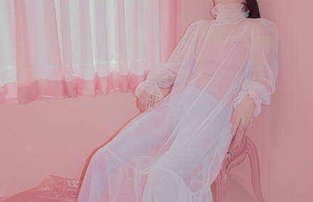 Pastel Colors and Minimalist Loneliness by Linnnn