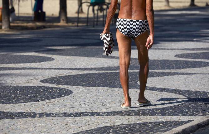 Modernist Street Deco in Copacabana