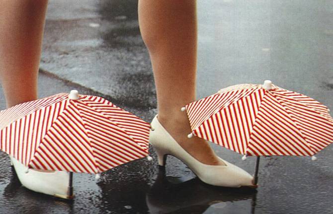 The Inutility of Art in Daily Life Objects