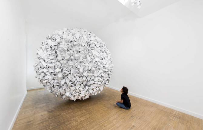 Daniele Sigalot New Installation « Empires Ago »