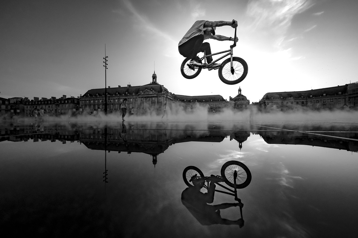  DSF4327 2 Fubiz Media