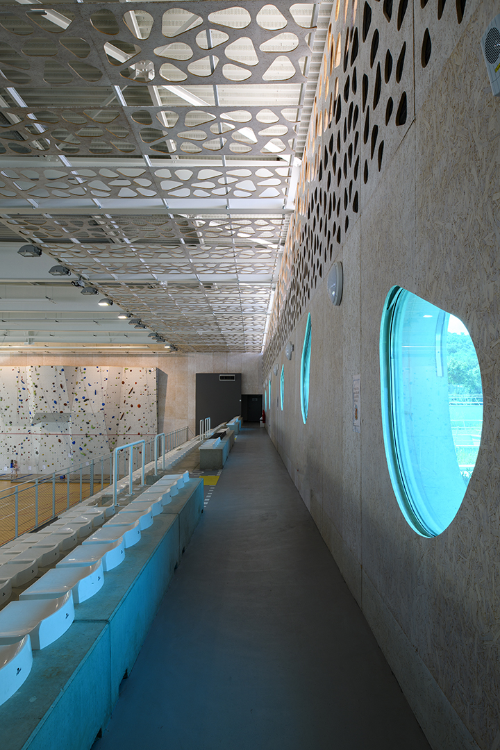 RDA5_11_EISENLOHR_Gymnase_Vinon_BBG_Architectes_MichelEisenlohr