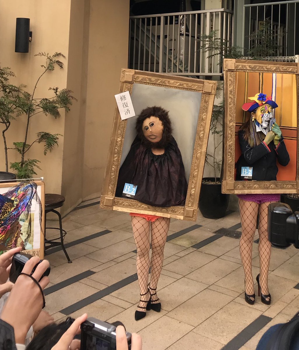 ArtHistoryCostumes_03