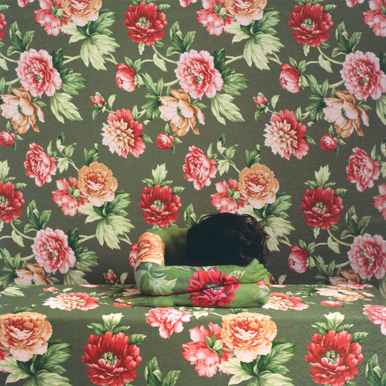 CeciliaParades_Feel-Desain-art-fabric-wallpaper