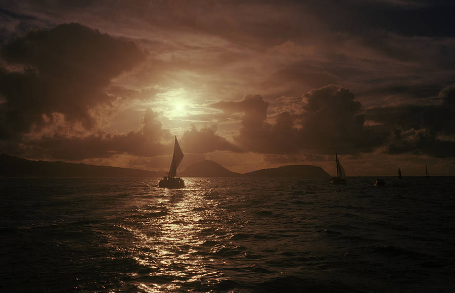 A Voyaging Canoe Keeping the Polynesian Traditions Alive