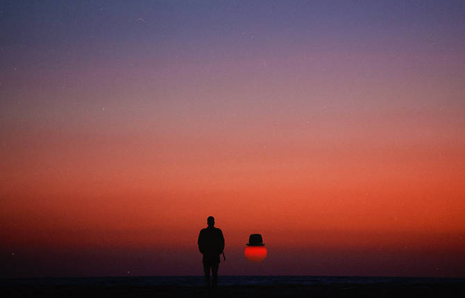 Dive Into Hossein Zare&rsquo;s Photoshopped World