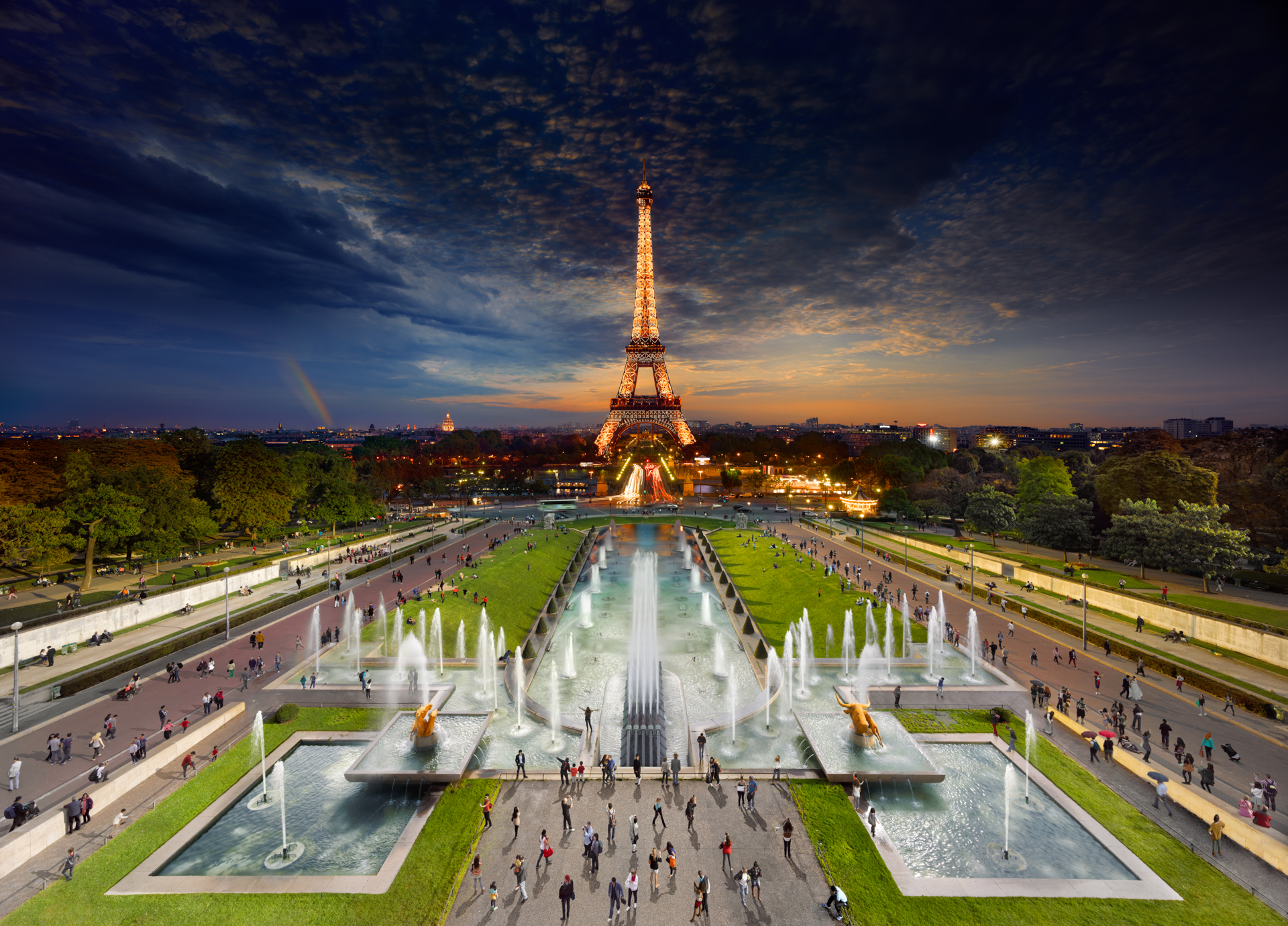 Eiffel Tower, Paris, Day to Night™, 2013