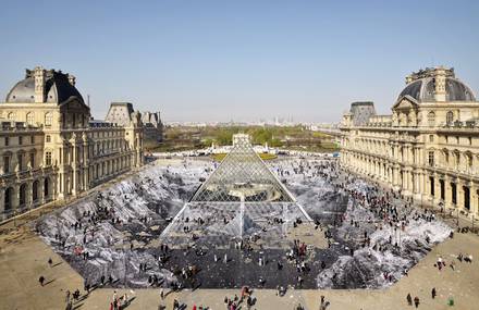 JR Optical Illusion around the Louvre’s Pyramid