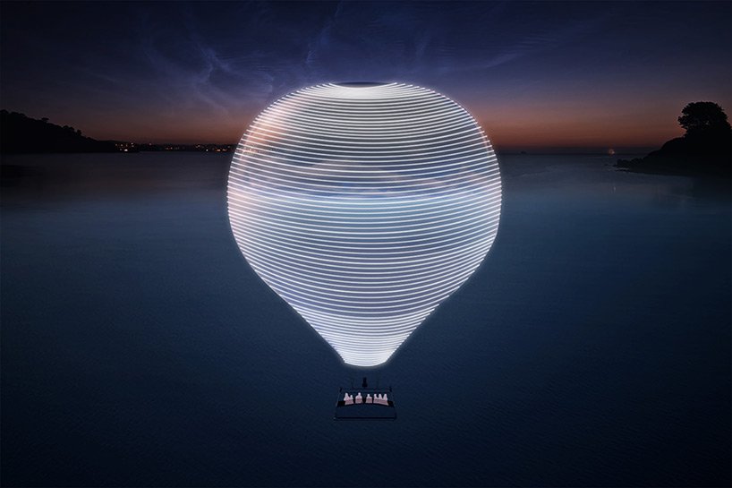 doug-aitken-new-horizon-trustees-mirror-hot-air-balloon-designboom-04