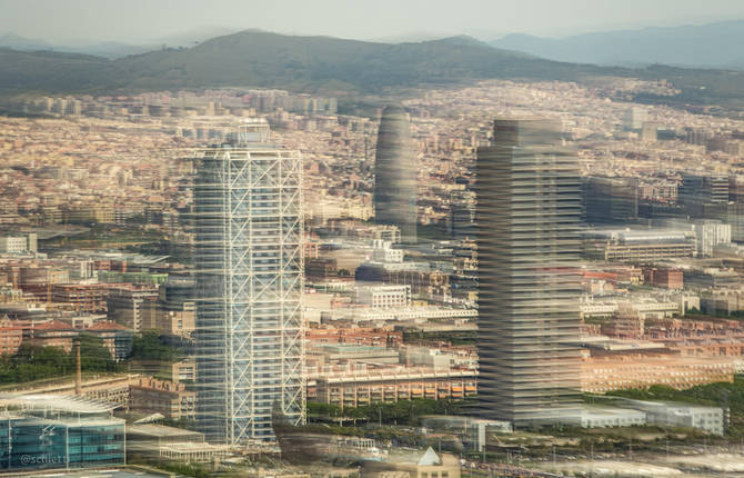 Barcelona with Long Exposure Photography