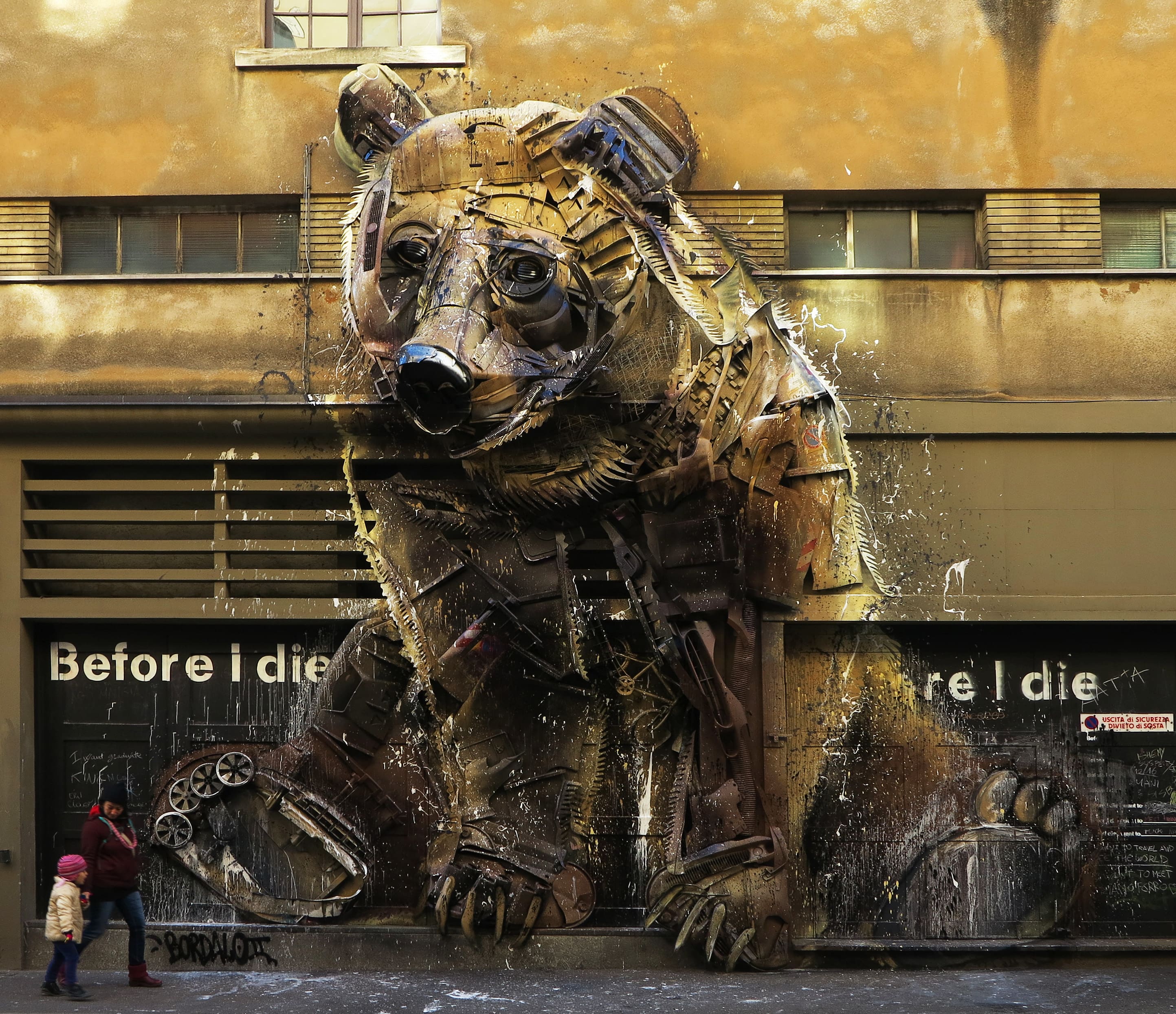 2016 - Bear - Torino,Italy - photo Bordalo II-min