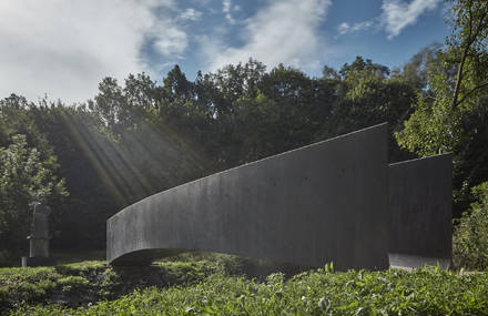 Concrete Bridge : Between Life and Death