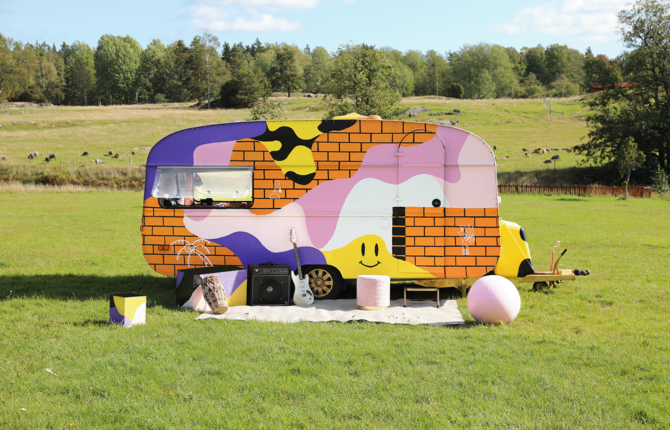 Caravan Turned Into Beautiful Music Studio