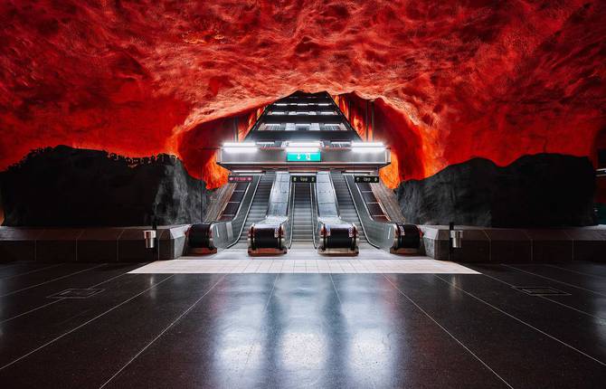 World’s Longest Art Exhibit