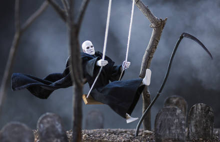 Behind the Scenes of Toy Photographies